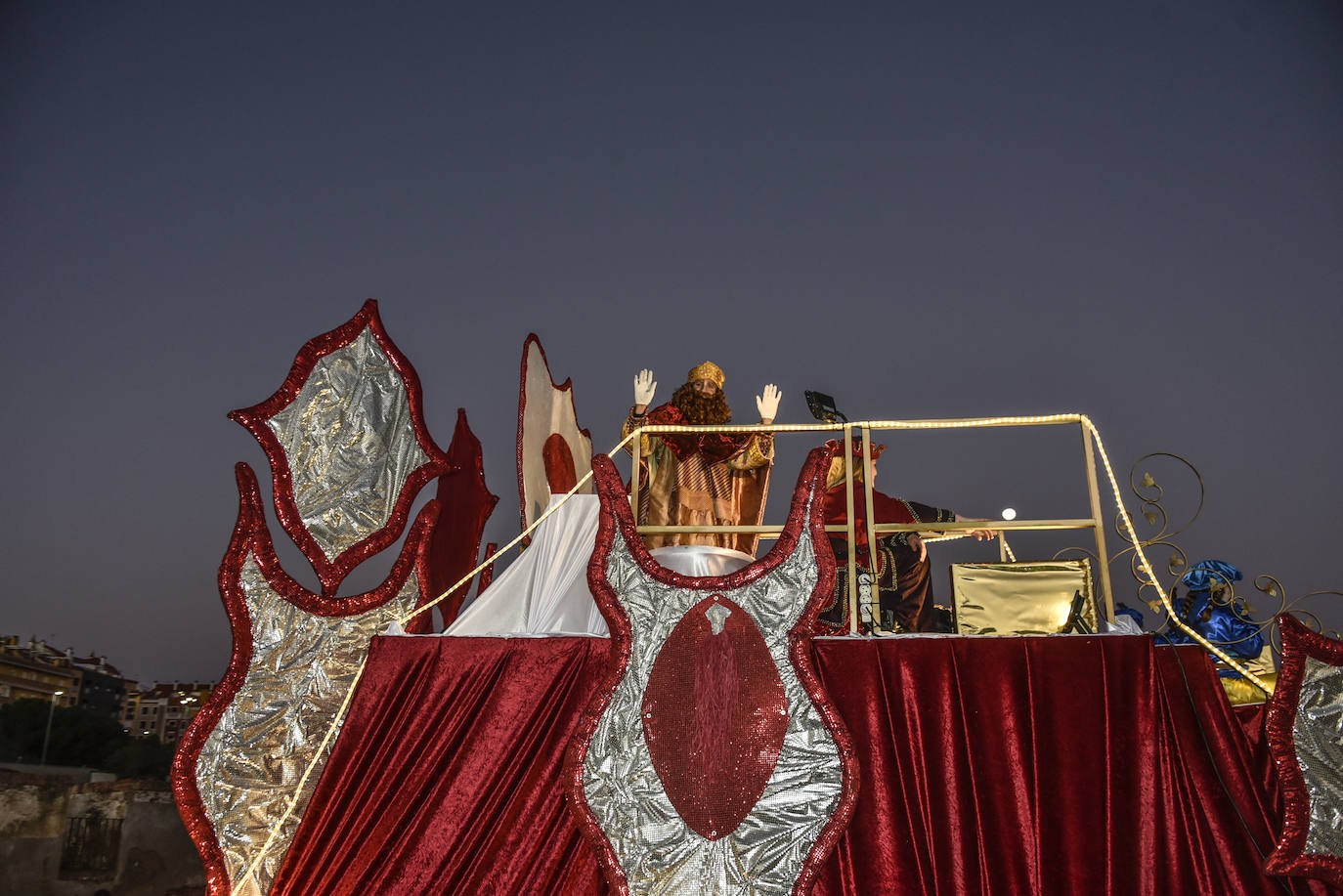 Fotos: Badajoz arropa a los Reyes Magos en una noche mágica