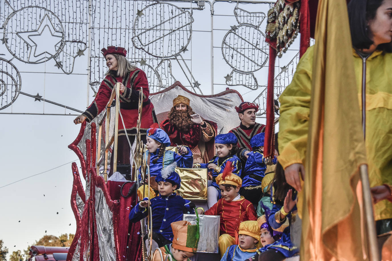 Fotos: Badajoz arropa a los Reyes Magos en una noche mágica