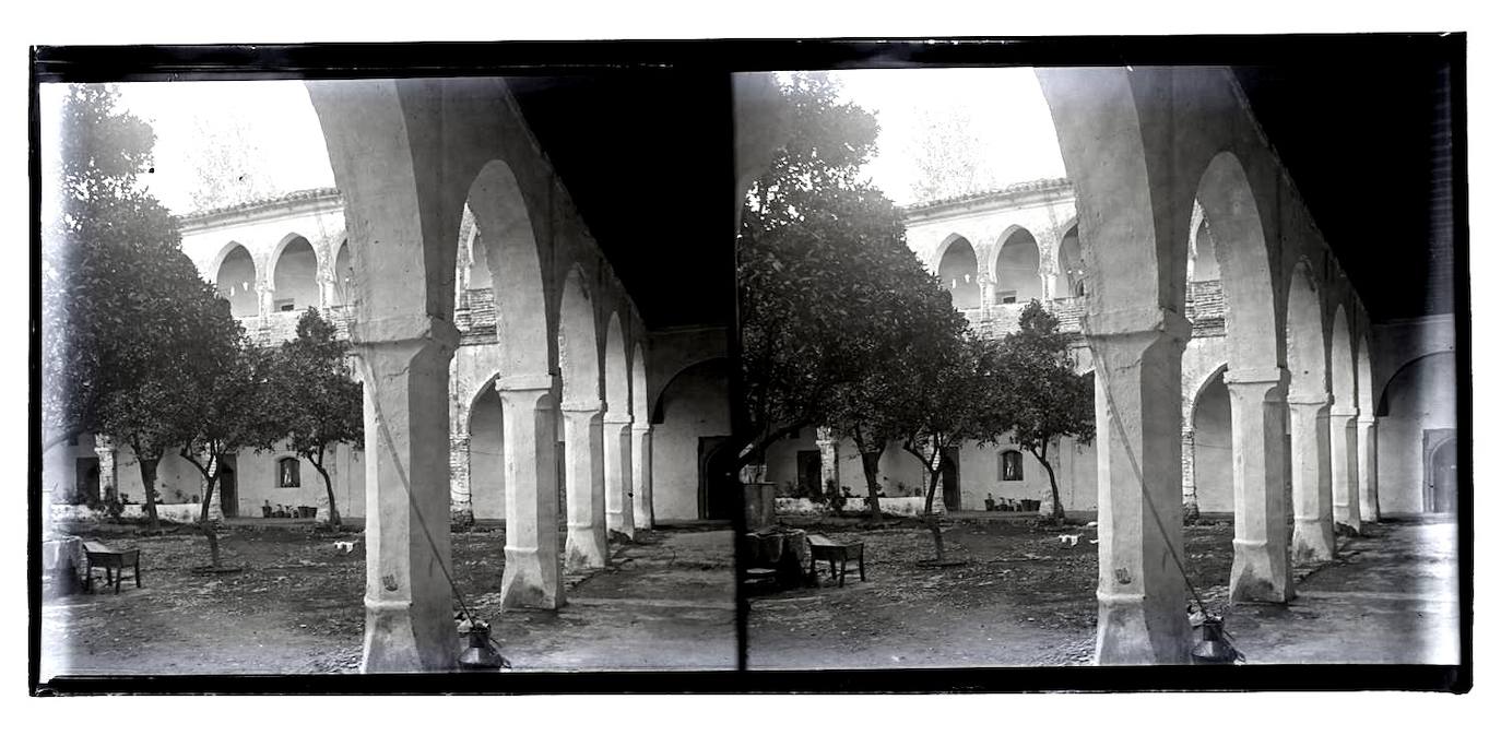 Claustro del Monasterio.