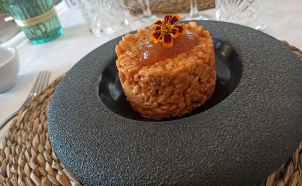 Arroz de patatera con mermelada de manzana.