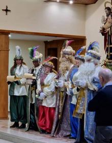 Imagen secundaria 2 - Los Reyes Magos llenaron de magia e ilusión las calles de Calamonte