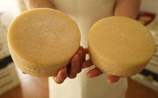 Valdefuentes, el pueblo extremeño que aspira a tener el queso más grande del mundo