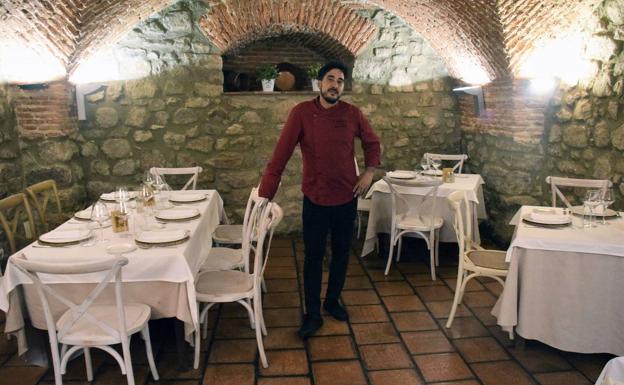 Guillermo Sánchez es el cocinero de Corral del Rey.