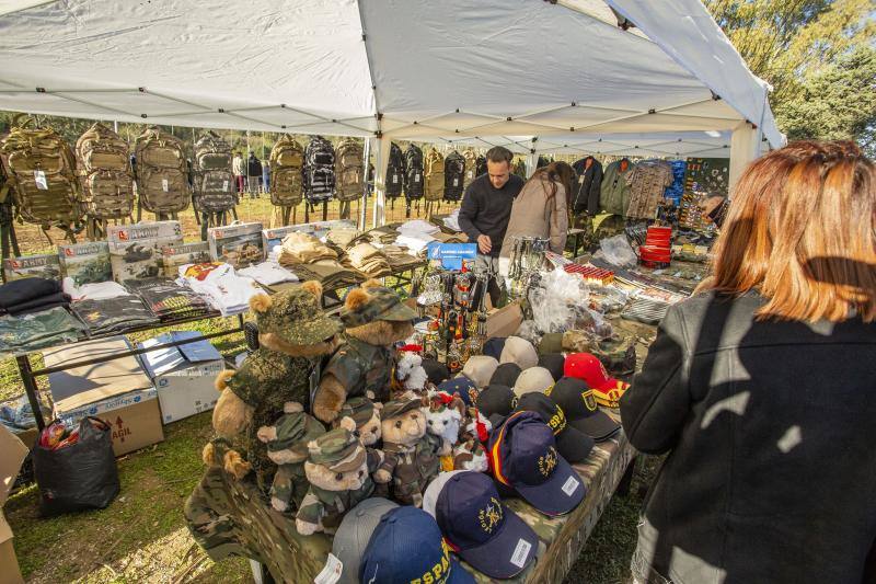 Fotos: Multitudinaria Jura de Bandera en el Cefot de Cáceres