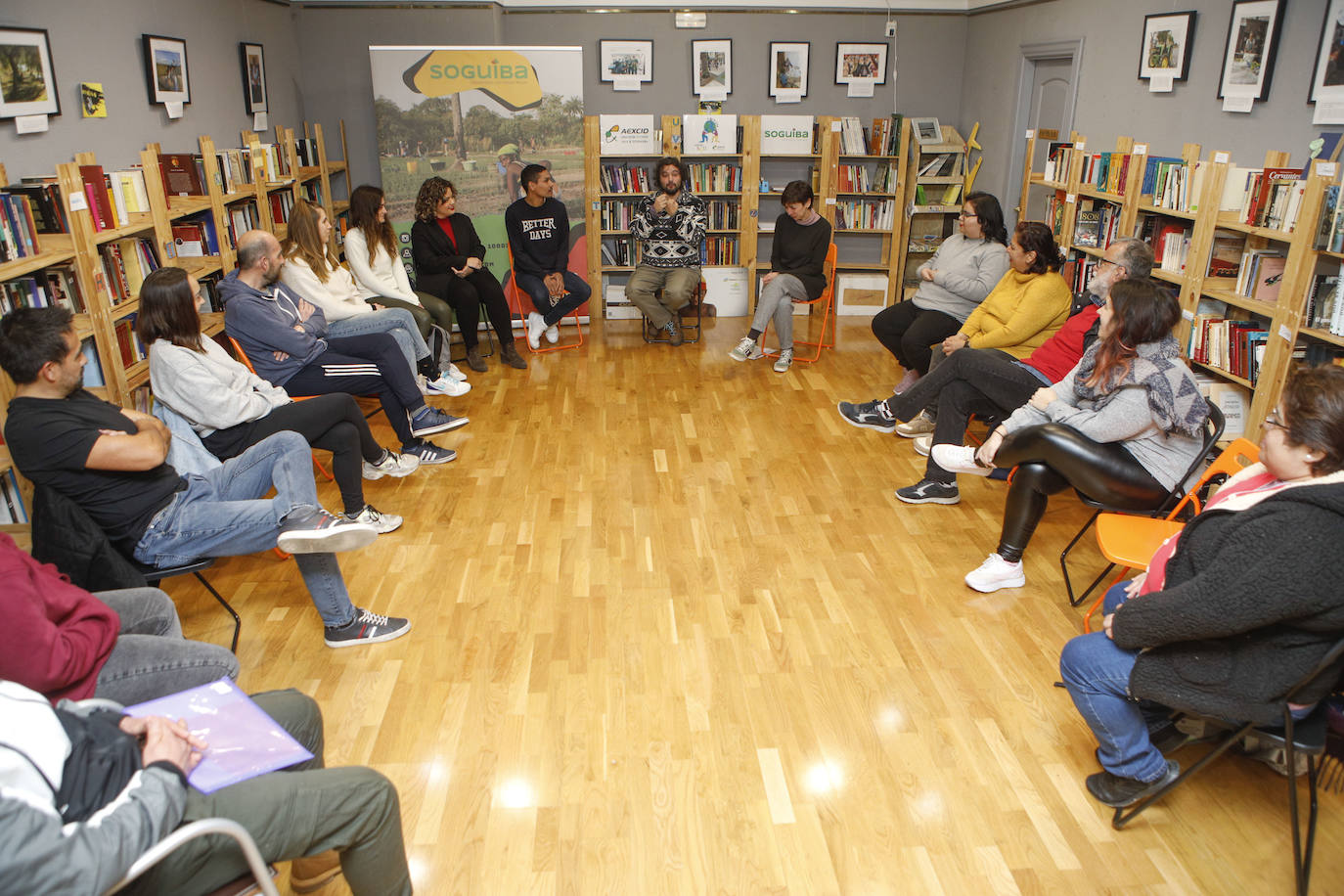 Taller de teatro y migraciones con Soguiba