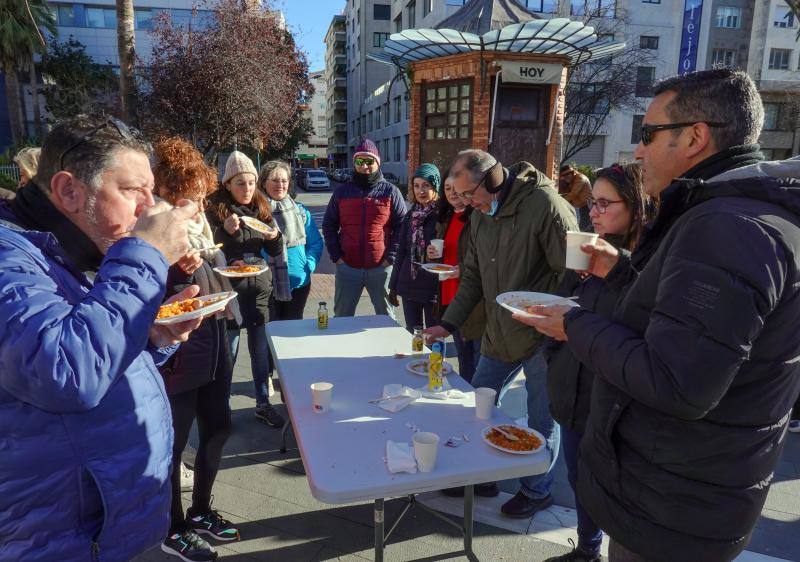 Fotos: X Migas Solidarias en Badajoz