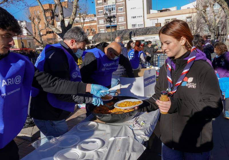 Fotos: X Migas Solidarias en Badajoz