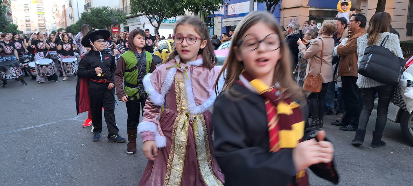 Fotos: Las candelas de Santa Marina calientan el Carnaval