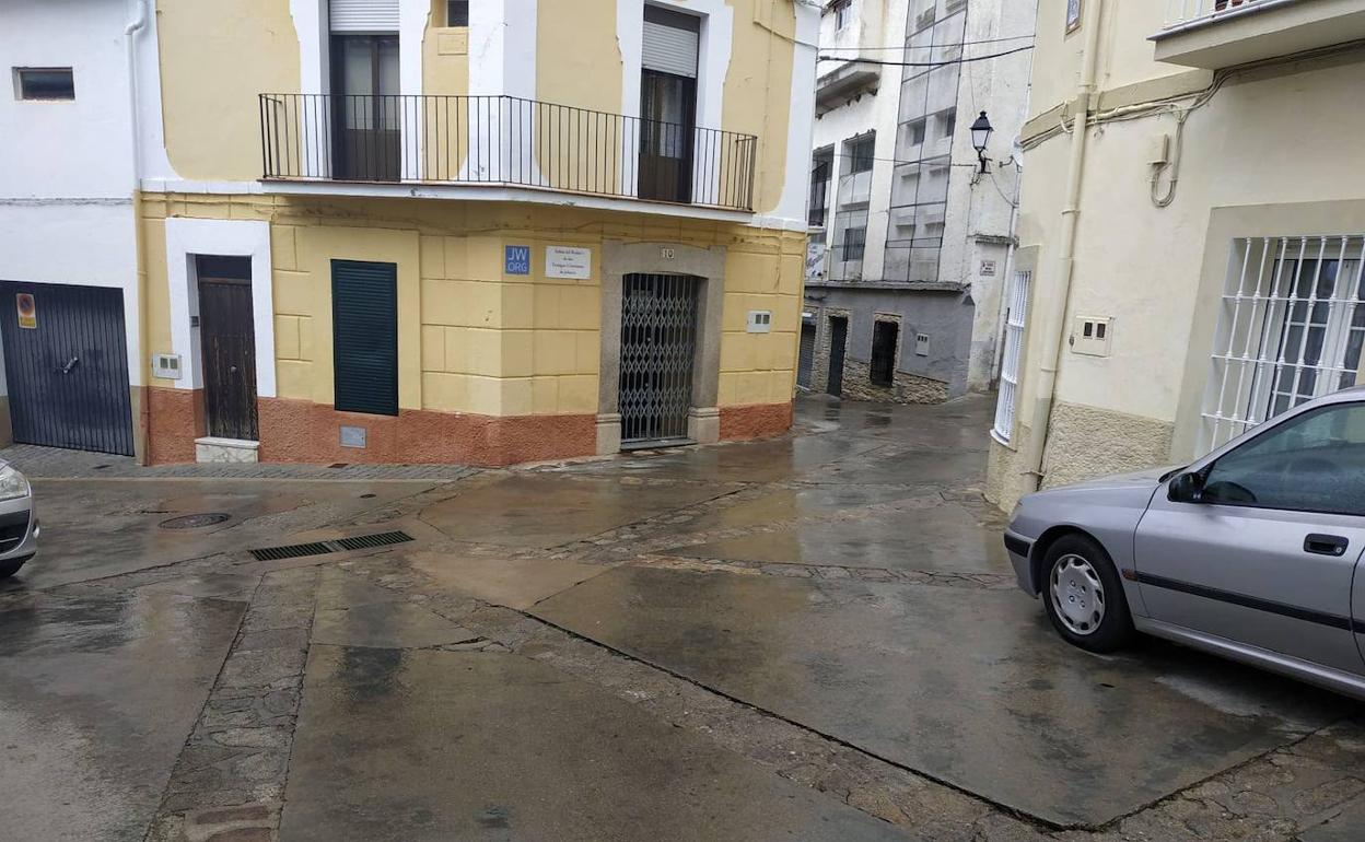 El cadáver de O.G.G. fue encontrado en este cruce, cerca del bar Capitol. 