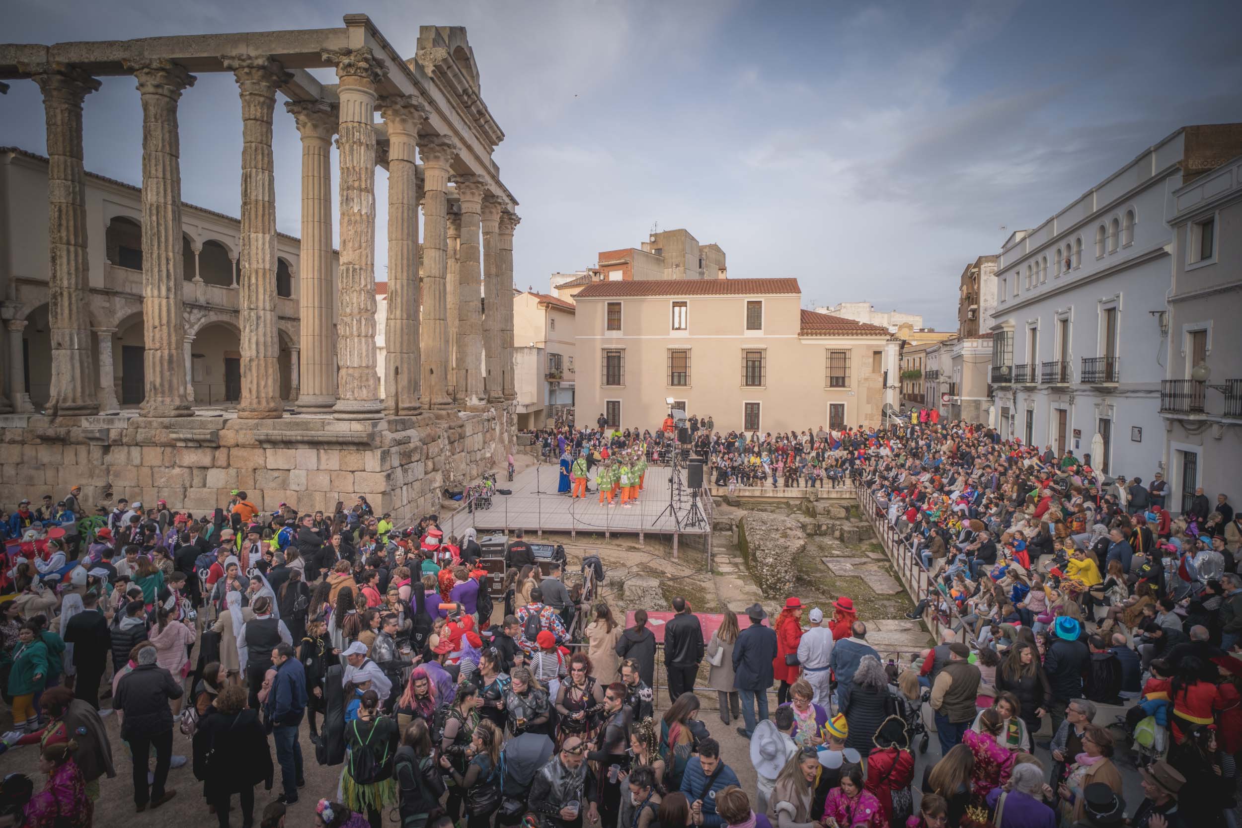 Fotos: Mucho público el sábado del Carnaval Romano