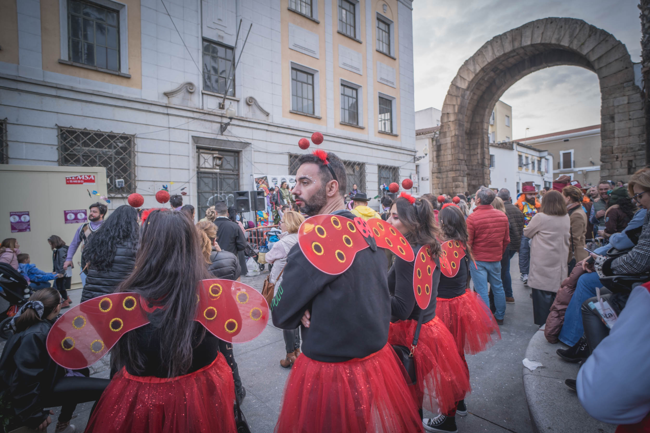 Fotos: Mucho público el sábado del Carnaval Romano