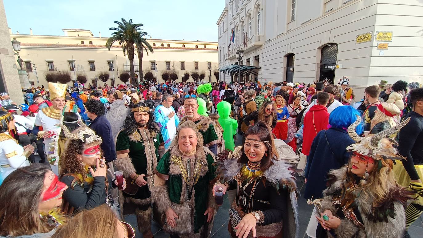 Fotos: Así celebra Badajoz su sábado de Carnaval