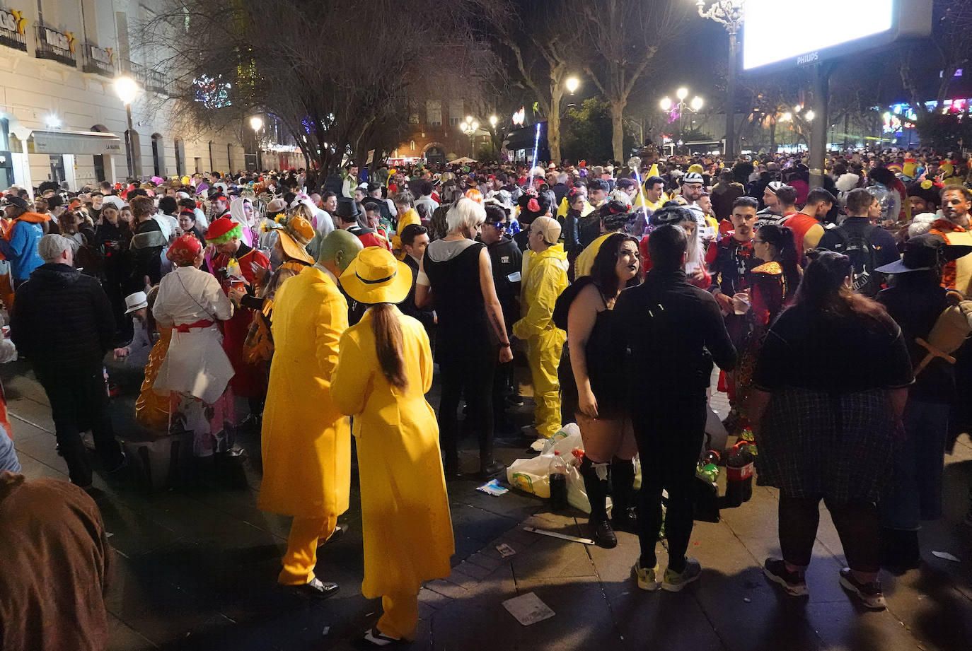 Fotos: Carnaval | Imágenes de la noche de sábado en Badajoz