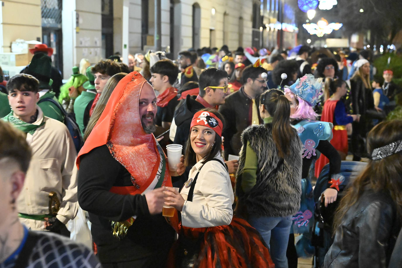 Fotos: Así se vive el lunes de carnaval en Badajoz