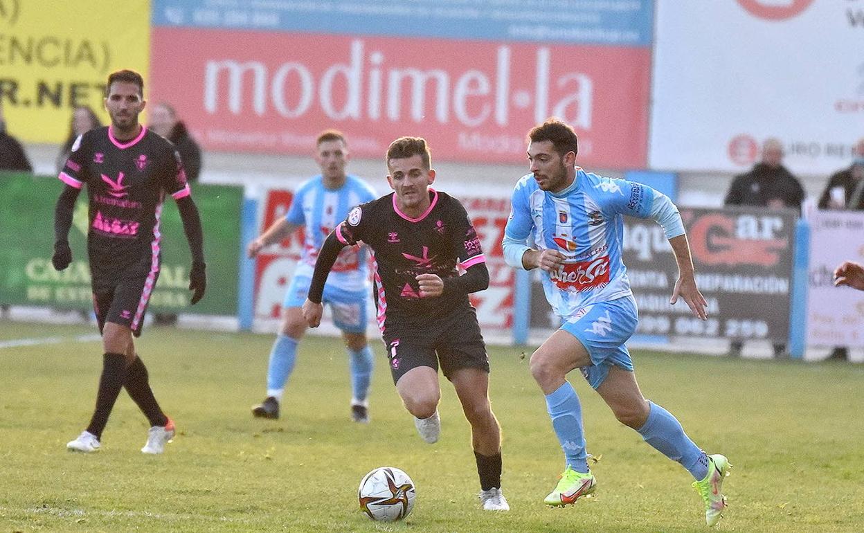 Imagen de archivo de un partido entre el Coria y el Don Benito.