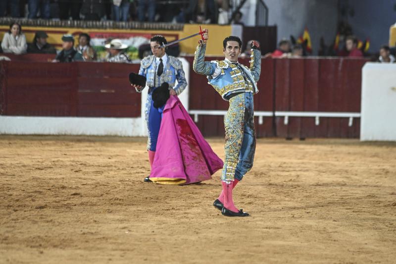 Fotos: Festejo taurino del sábado de la Feria de Olivenza