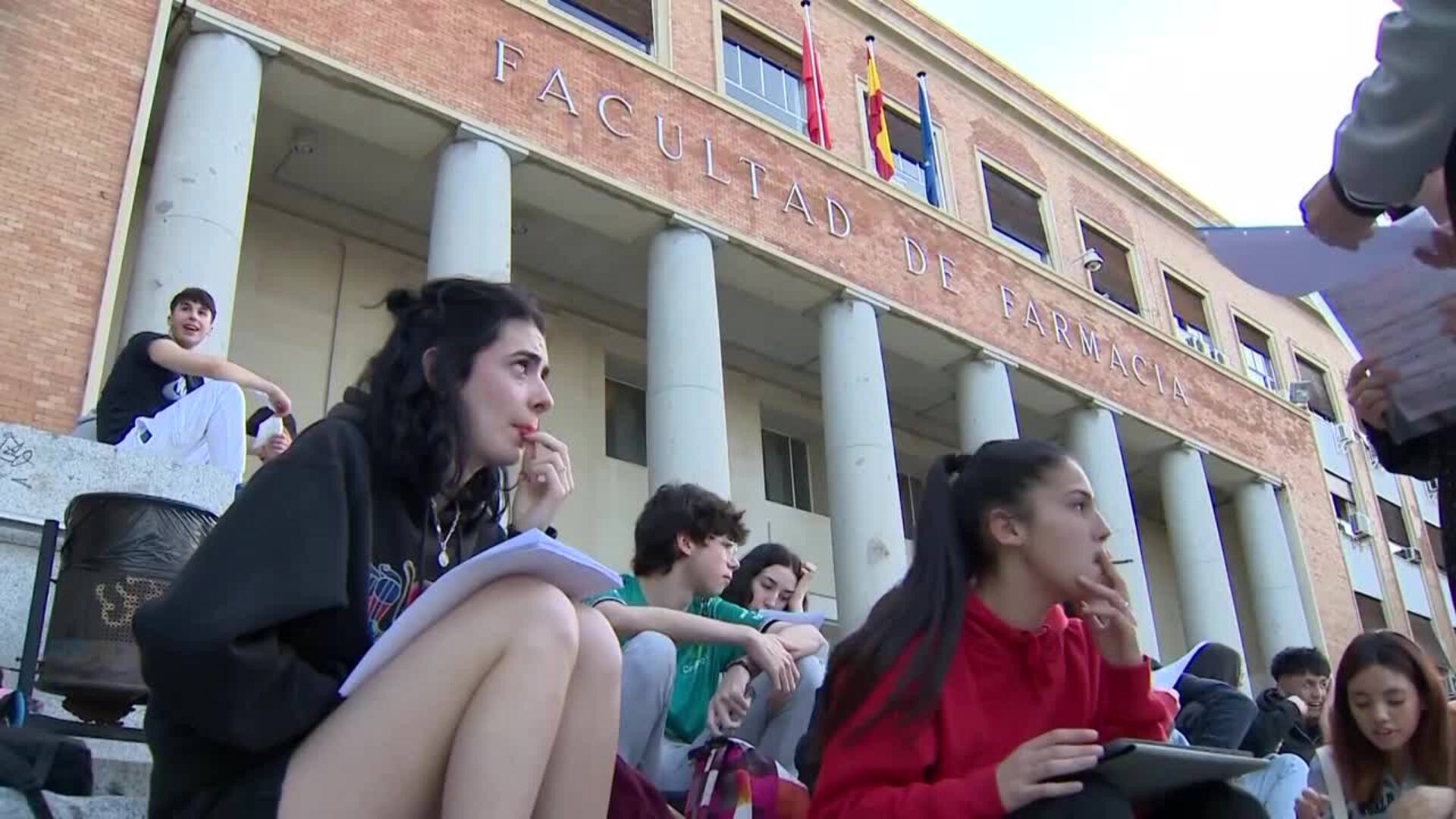 Los alumnos elegirán entre Historia de España o de la Filosofía en la EBAU de 2024