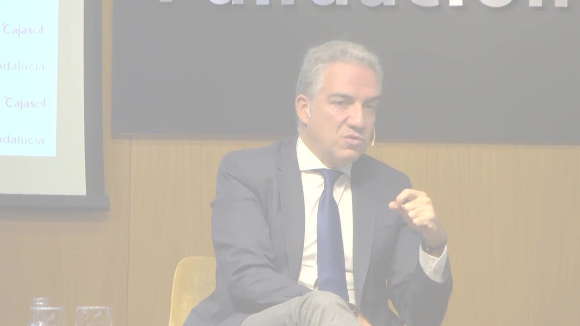 Bendodo apoya que Andalucía reclame las competencias en cercanías "previo pago de 6.000 euros"