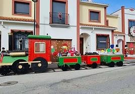 Pueblo Navideño, una calle de Fregenal adornada por los vecinos.