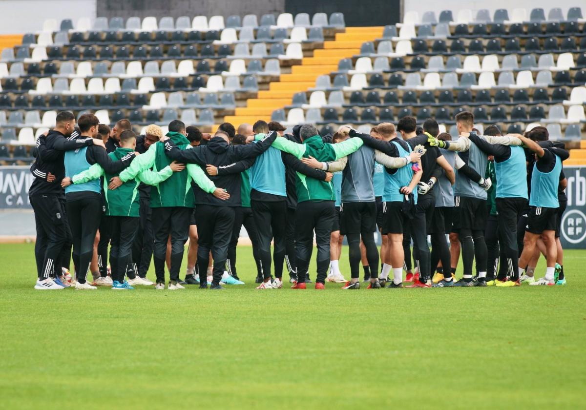 Uno de los últimos entrenamientos del año del Badajoz.