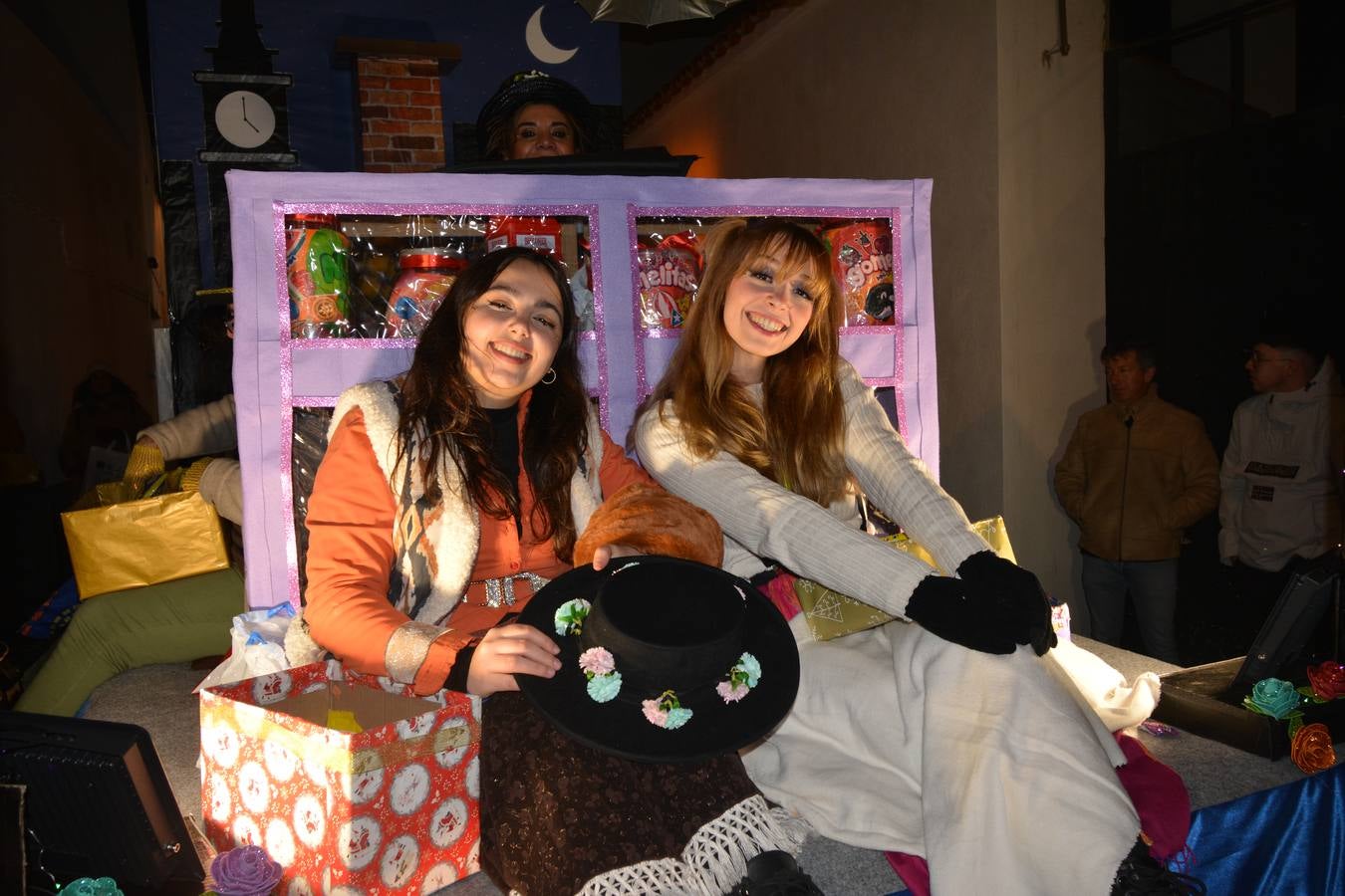 Las calles de Fregenal abarrotadas al paso de los Reyes Magos