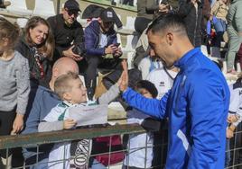 La mañana  de los niños  en el Romano