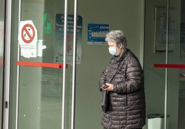 La Junta arremete contra el Gobierno y rechaza imponer la mascarilla obligatoria