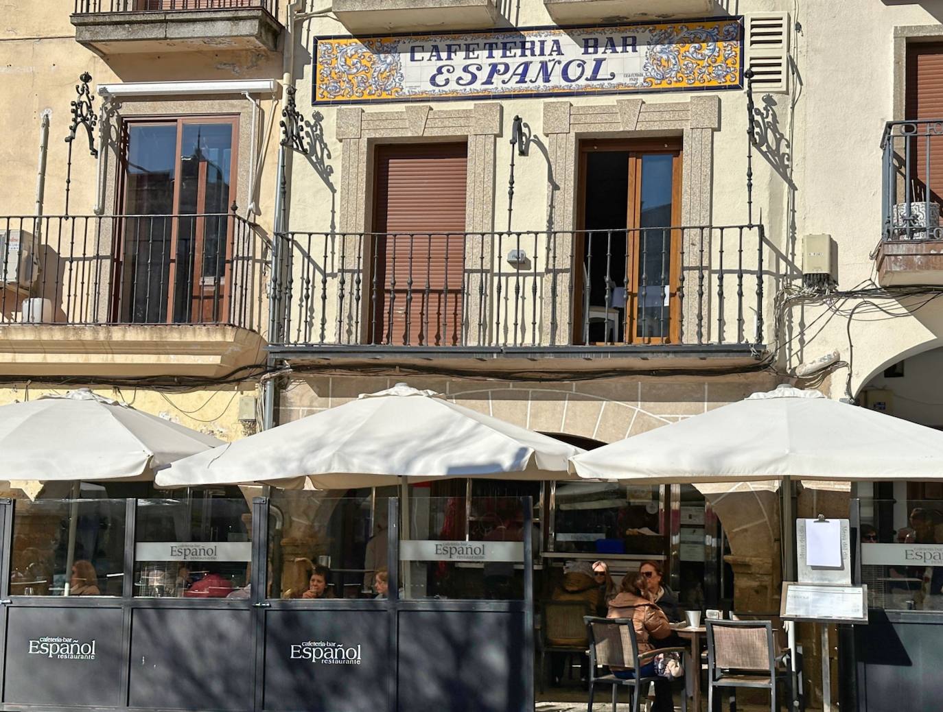 12 horas en....Plasencia: un recorrido por libros, panes y murallas