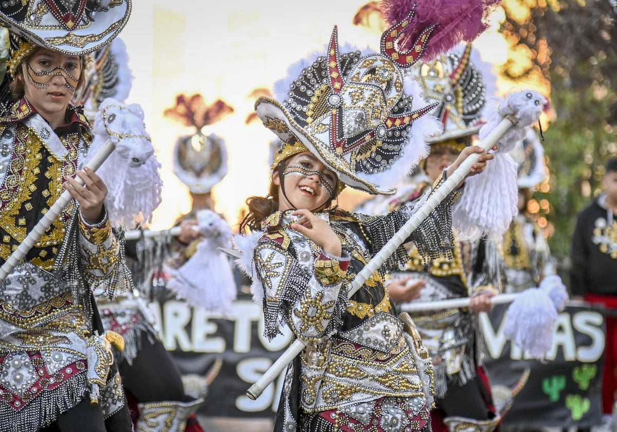 Desfile infantil de comparsas del Carnaval de Badajoz en el año 2020.