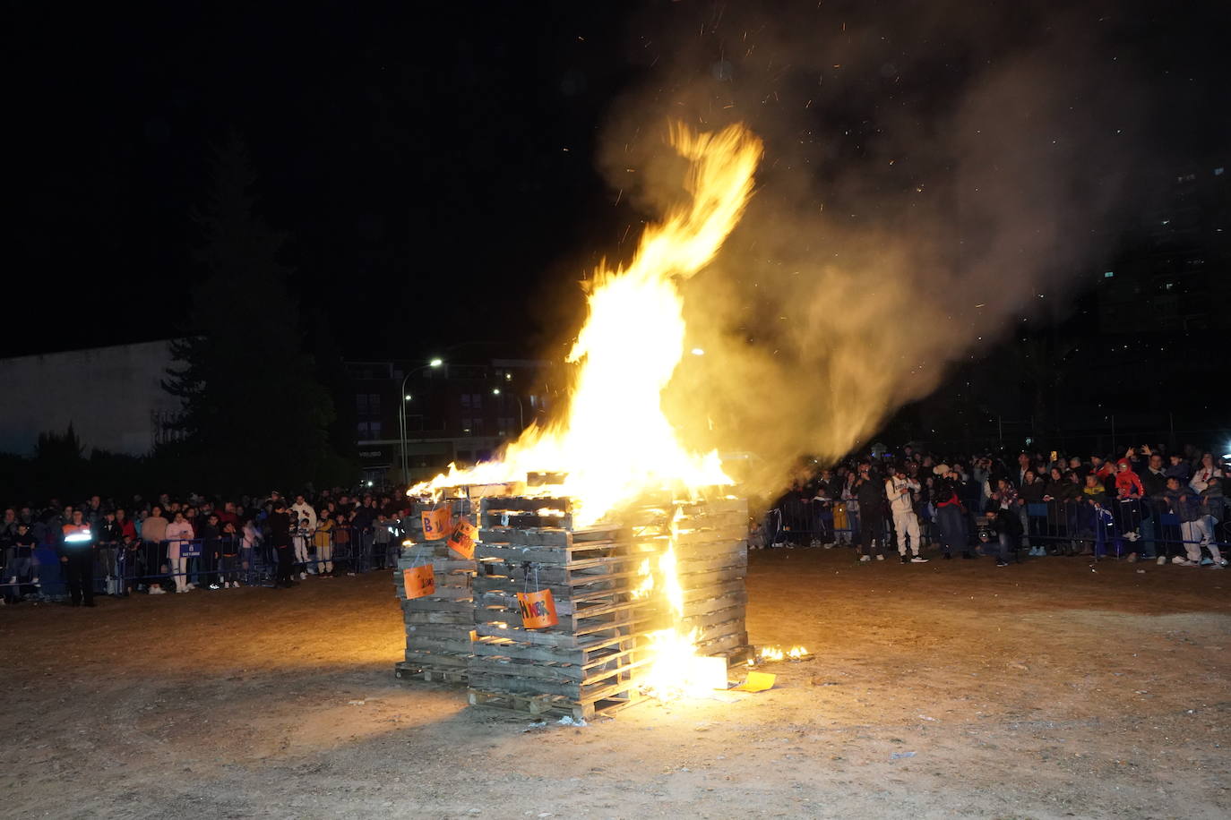 Imágenes de la fiesta de las Candelas de la Margen Derecha