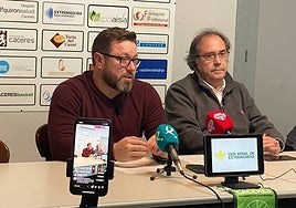 Roberto Blanco, junto al presidente José Manuel Sánchez.