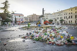 Imagen de archivo de la plaza de San Atón un martes de Carnaval.