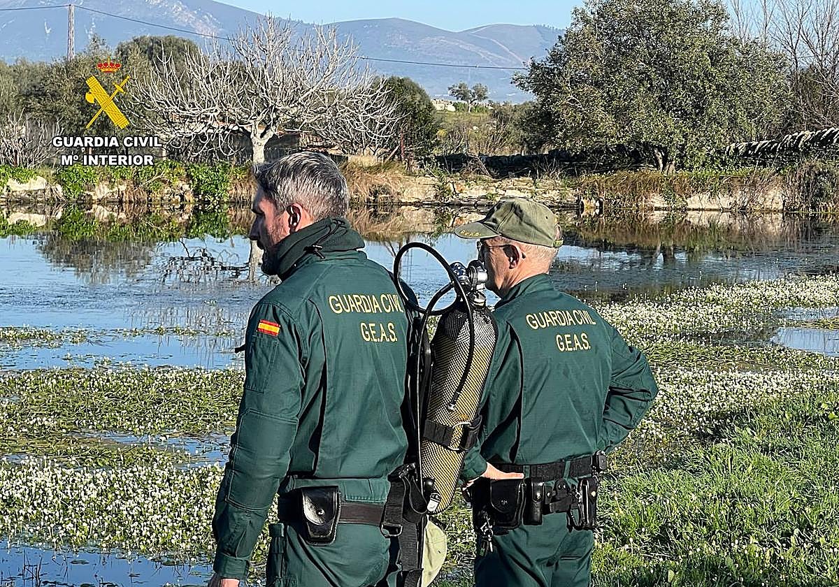 Imágenes del dispositivo desplegado en la búsqueda del vecino de Hinojal