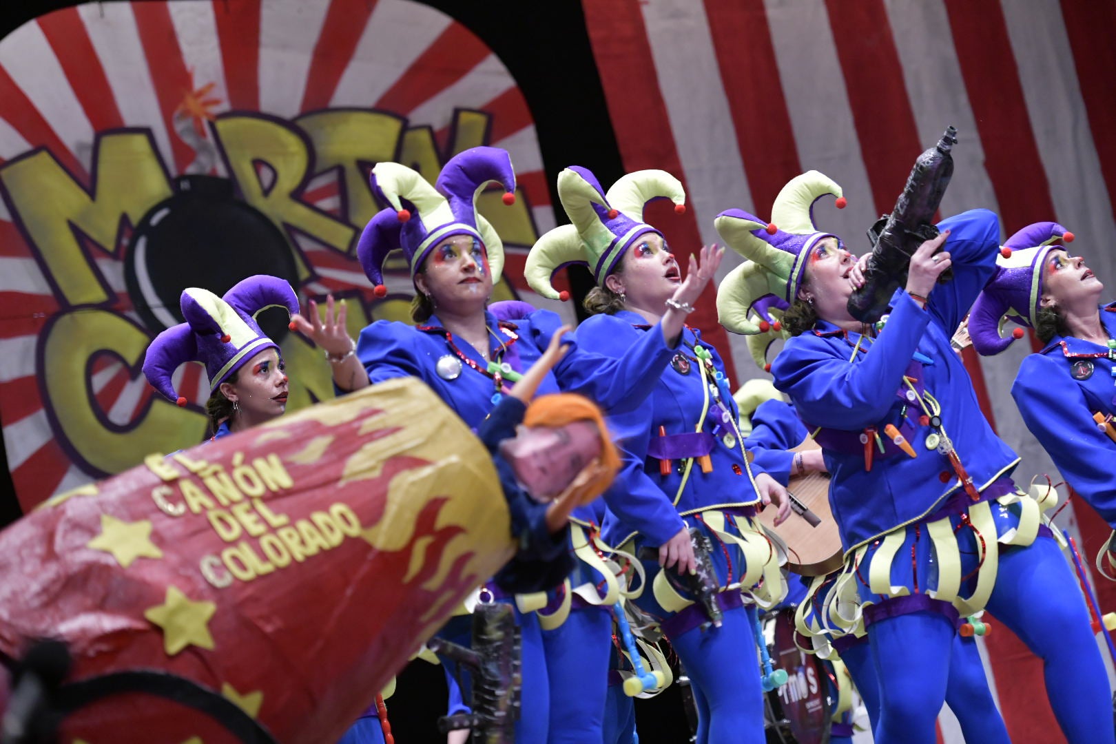 Murguer Queen son un circo, pero muy especial. Ojo que esconden un ejército