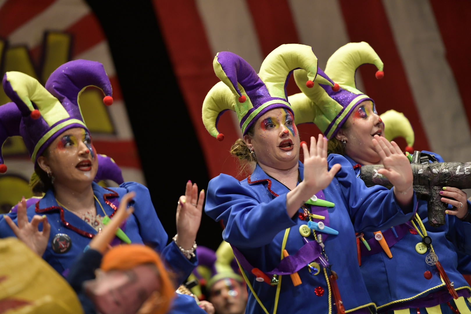 Murguer Queen son un circo, pero muy especial. Ojo que esconden un ejército