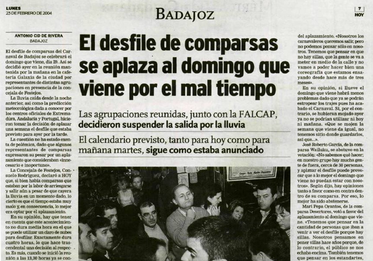 Recorte de HOY de 2004 cuando se aplazó el desfile de comparsas del Carnaval de Badajoz.