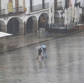 La borrasca Karlotta traerá lluvias generalizadas y fuertes vientos a partir de mañana