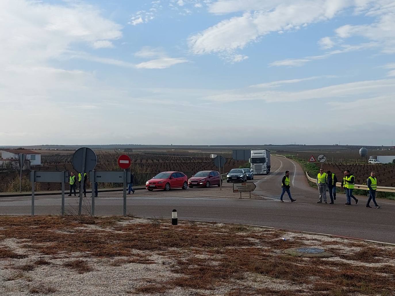 Interrupción del tráfico en Almendralejo.