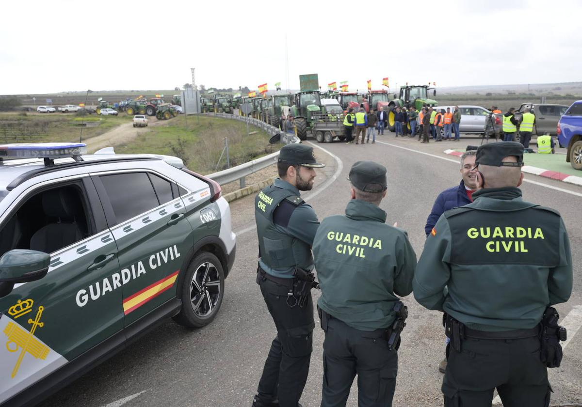 Cooperativas apoya a las protestas de agricultores y pide a la UE que «dialogue» con el sector