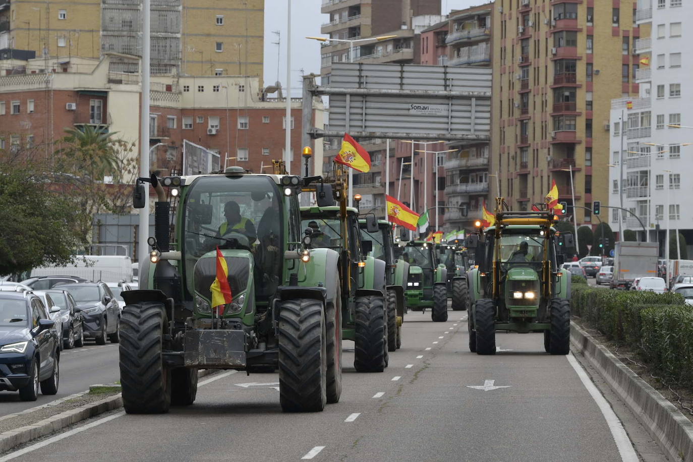 Fotos | Protesta de los agricultores este viernes en Badajoz