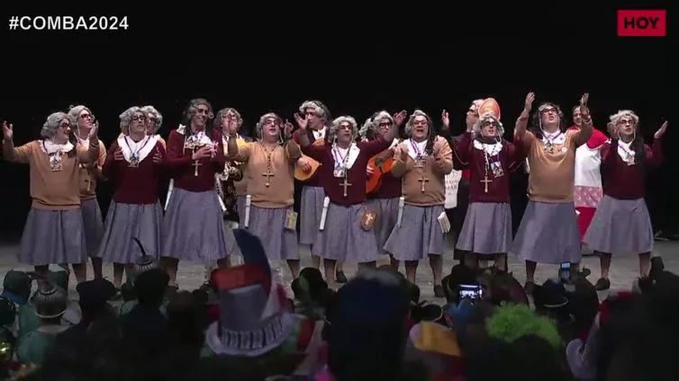 Actuación de Los Mirinda tras ser campeones del concurso de murgas del Carnaval de Badajoz 2024