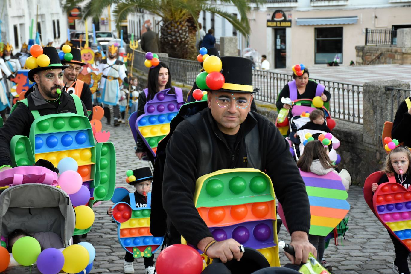 Desfile de comparsas del Carnaval del Buche. Alburquerque 2024