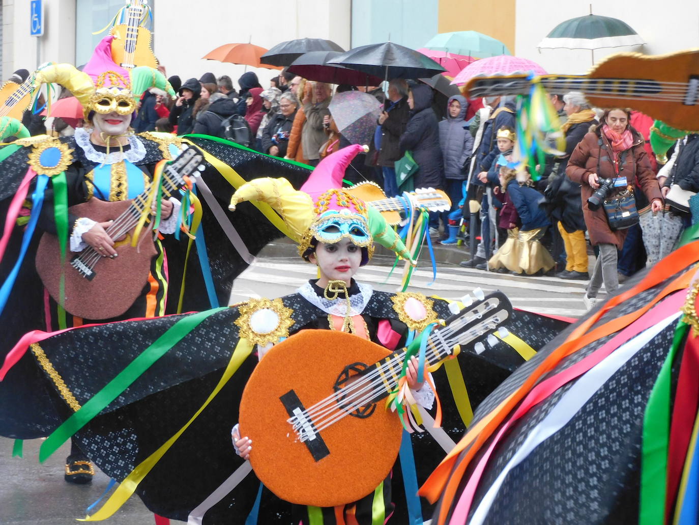 El mejor ambiente del Carnaval de Navalmoral, en imágenes