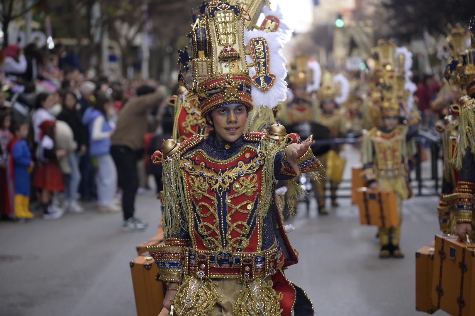 Las mejores imágenes del colorido desfile infantil del Carnaval de Badajoz 2024 (I)