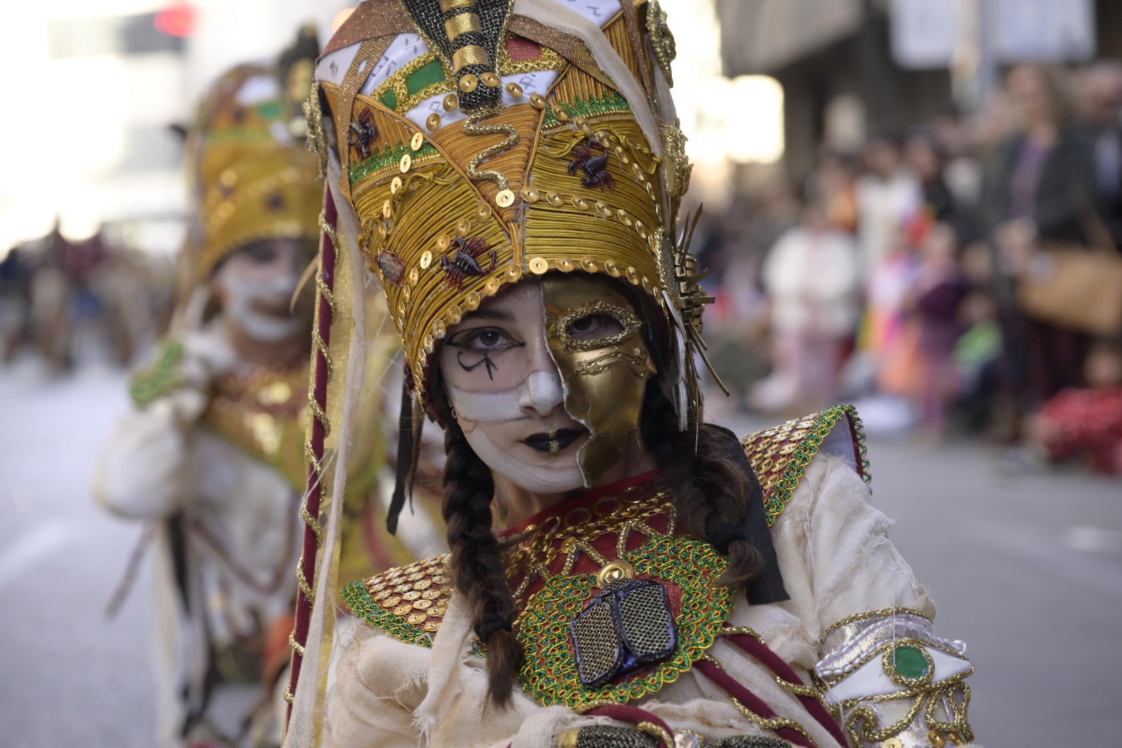 Las mejores imágenes del colorido desfile infantil del Carnaval de Badajoz 2024 (I)