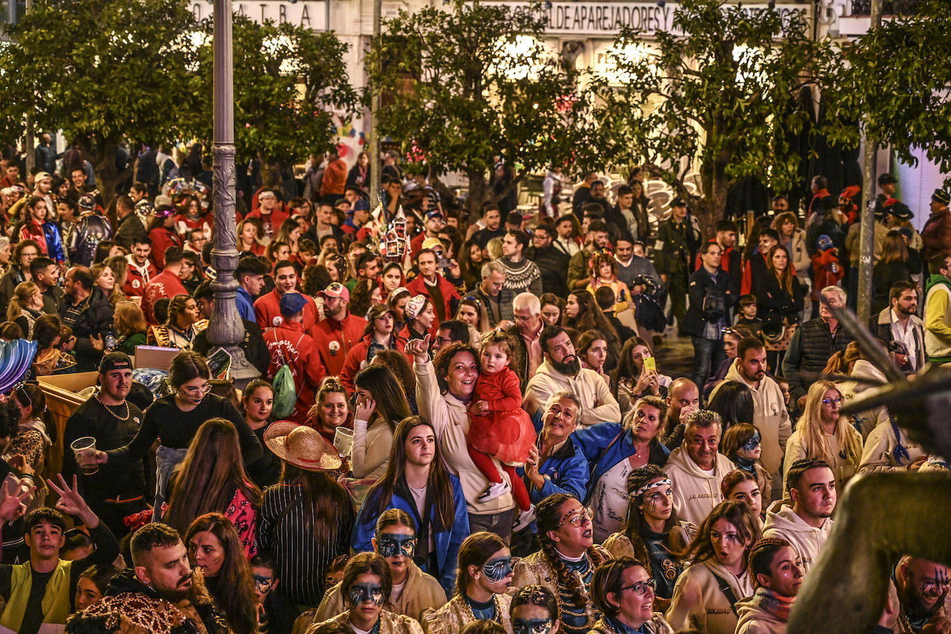 Fotos | Ambiente en el lunes del Carnaval de Badajoz 2024