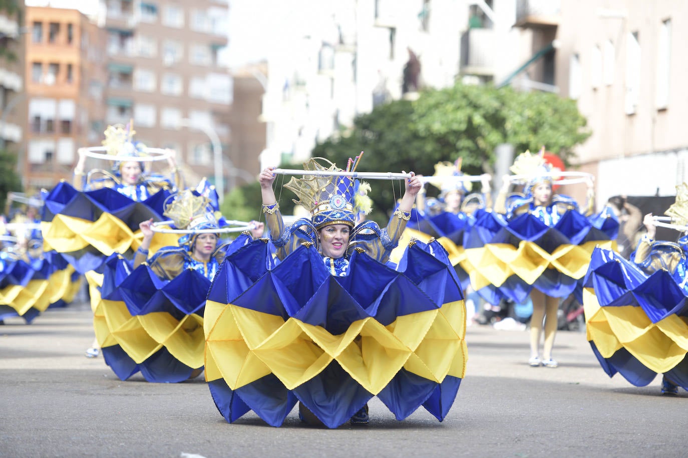 Las mejores imágenes del gran desfile de comparsas del Carnaval de Badajoz I