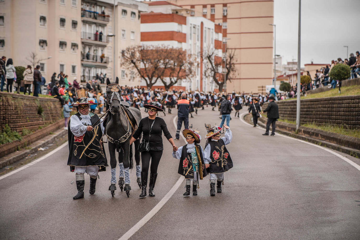 Lo mejor del desfile de comparsas del Carnaval de Mérida, en imágenes