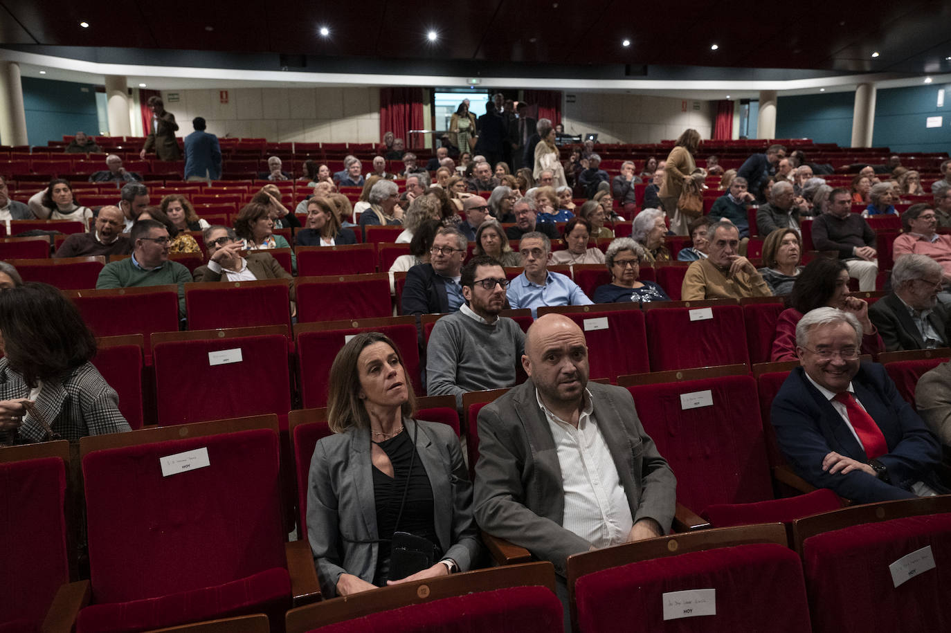 Javier Cercas protaginiza el acto del 90 aniversario de HOY