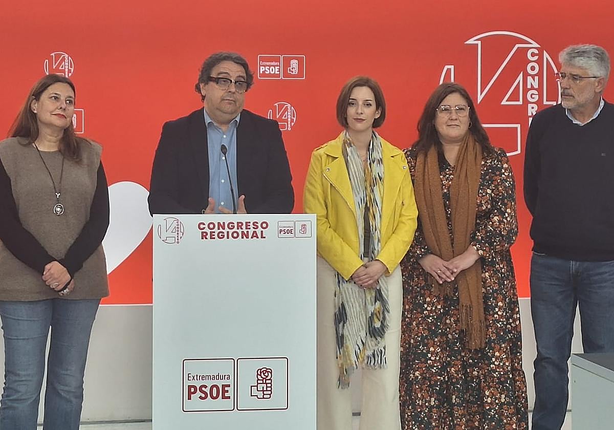 José María Vergeles ha ofrecido una rueda de prensa tras conocerse que no ha conseguido los avales.